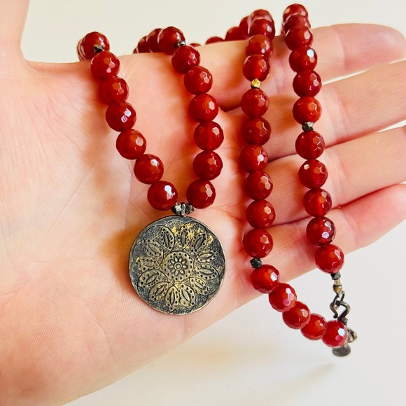 Satya Carnelian Flower pendant beaded necklace stone sterling silver 925 24" - Picture 1 of 6